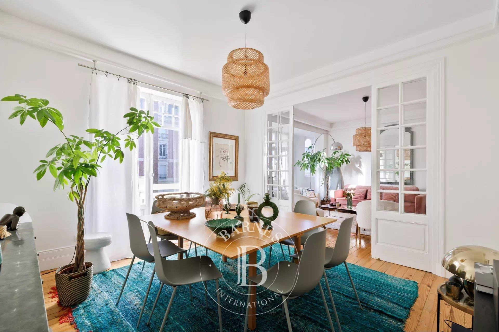 Biarritz, Very Beautiful Apartment Of 112 M² In A Building Built In 1920