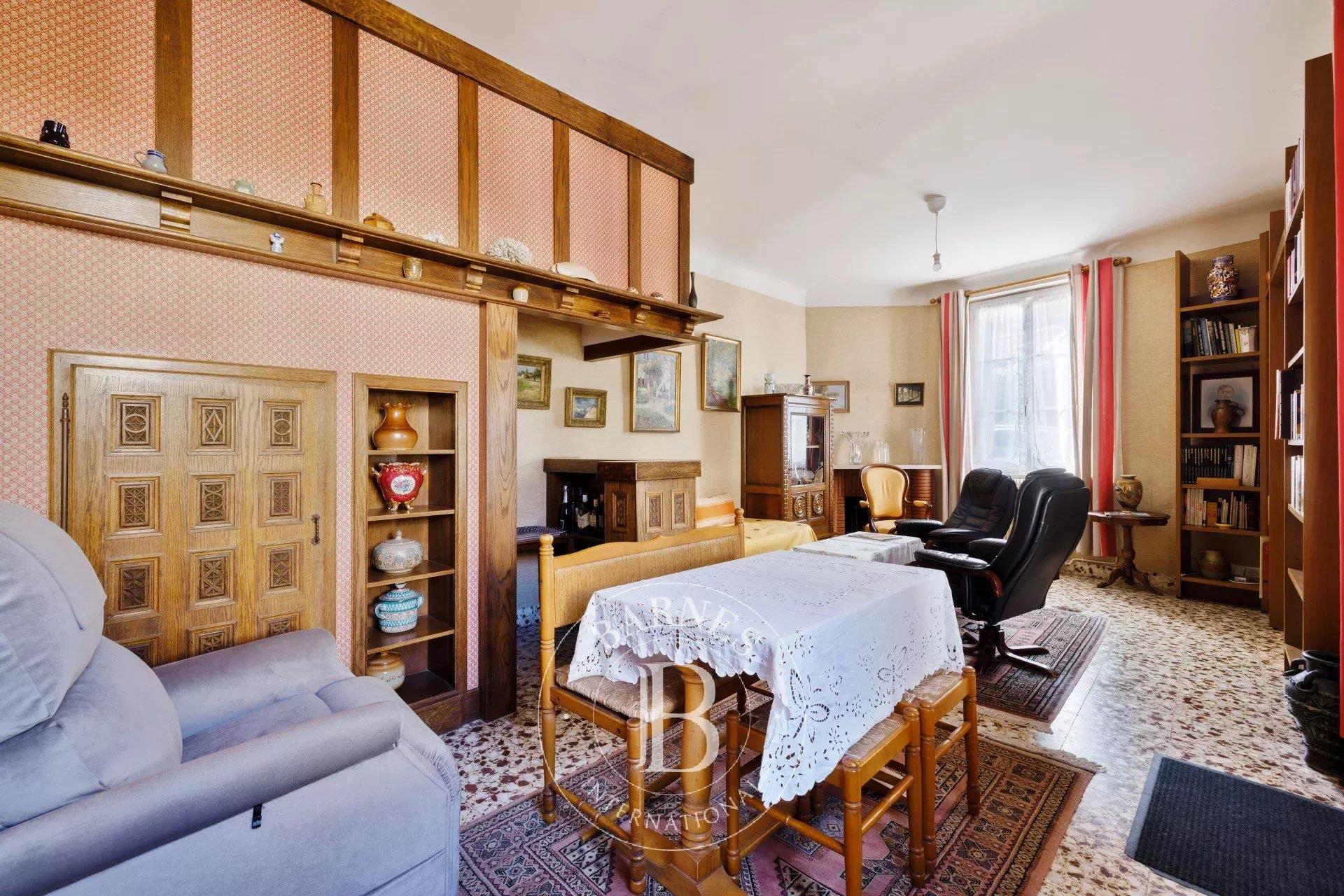Biarritz Beaurivage, Property To Renovate