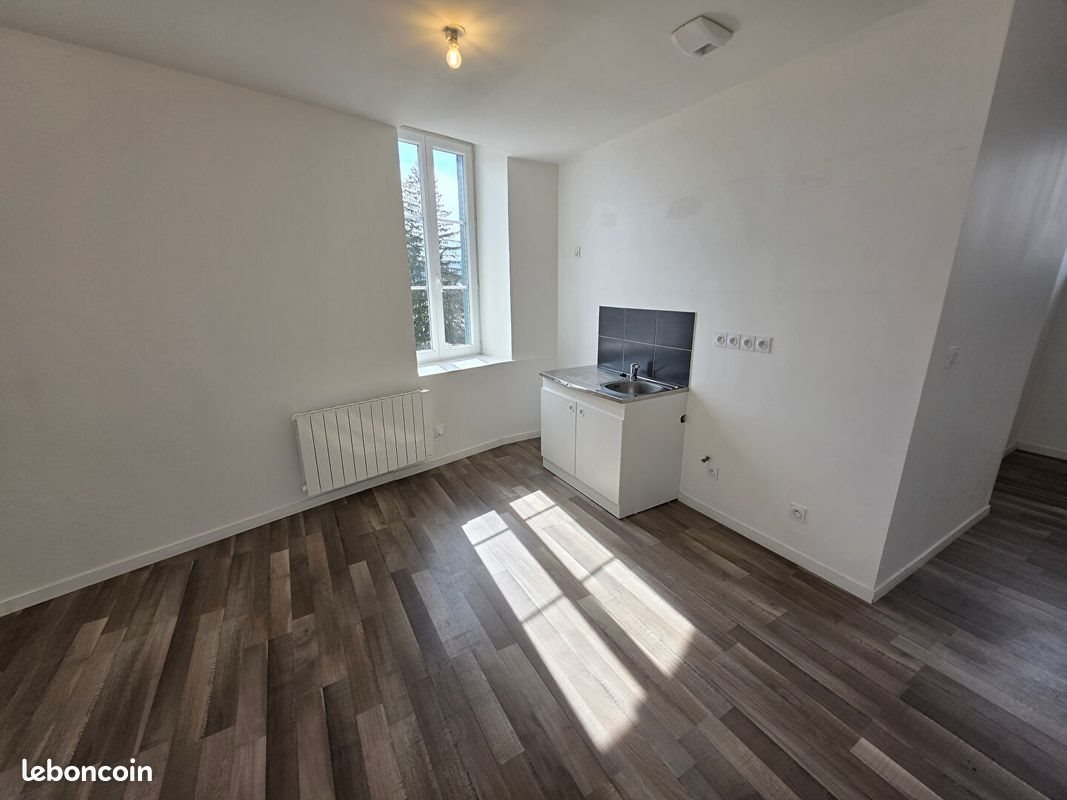 Appartement à louer, 74m², Oyonnax