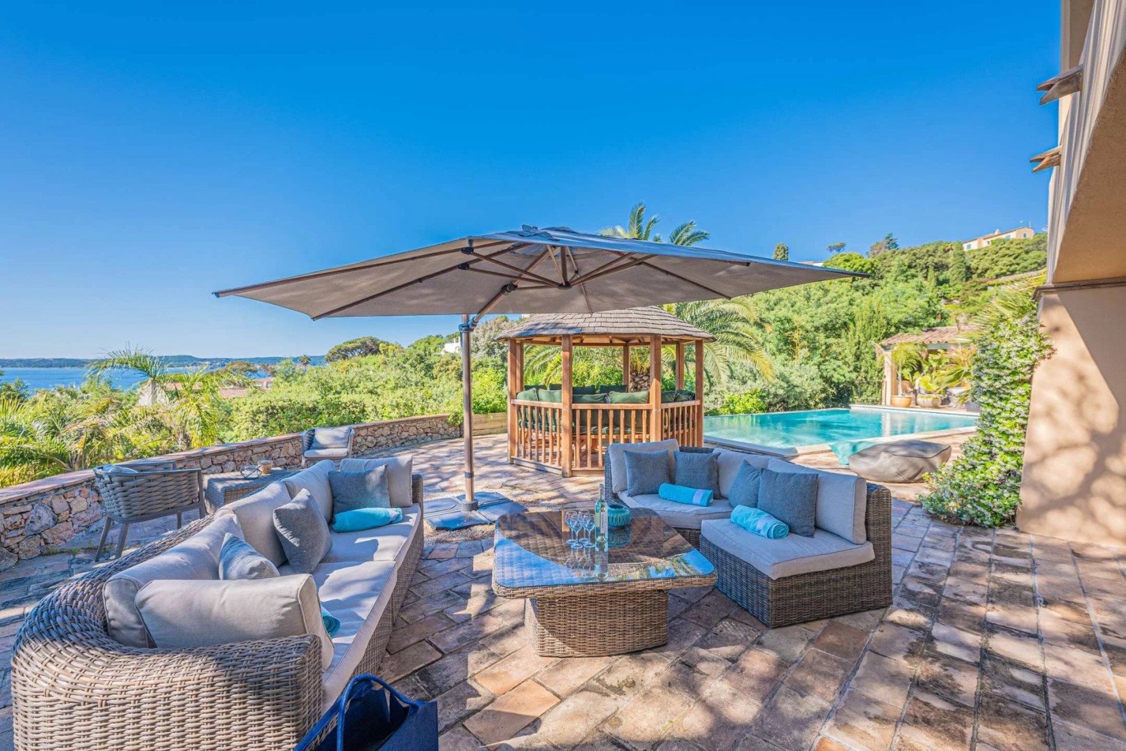 Maison à louer, 180m², Sainte-Maxime