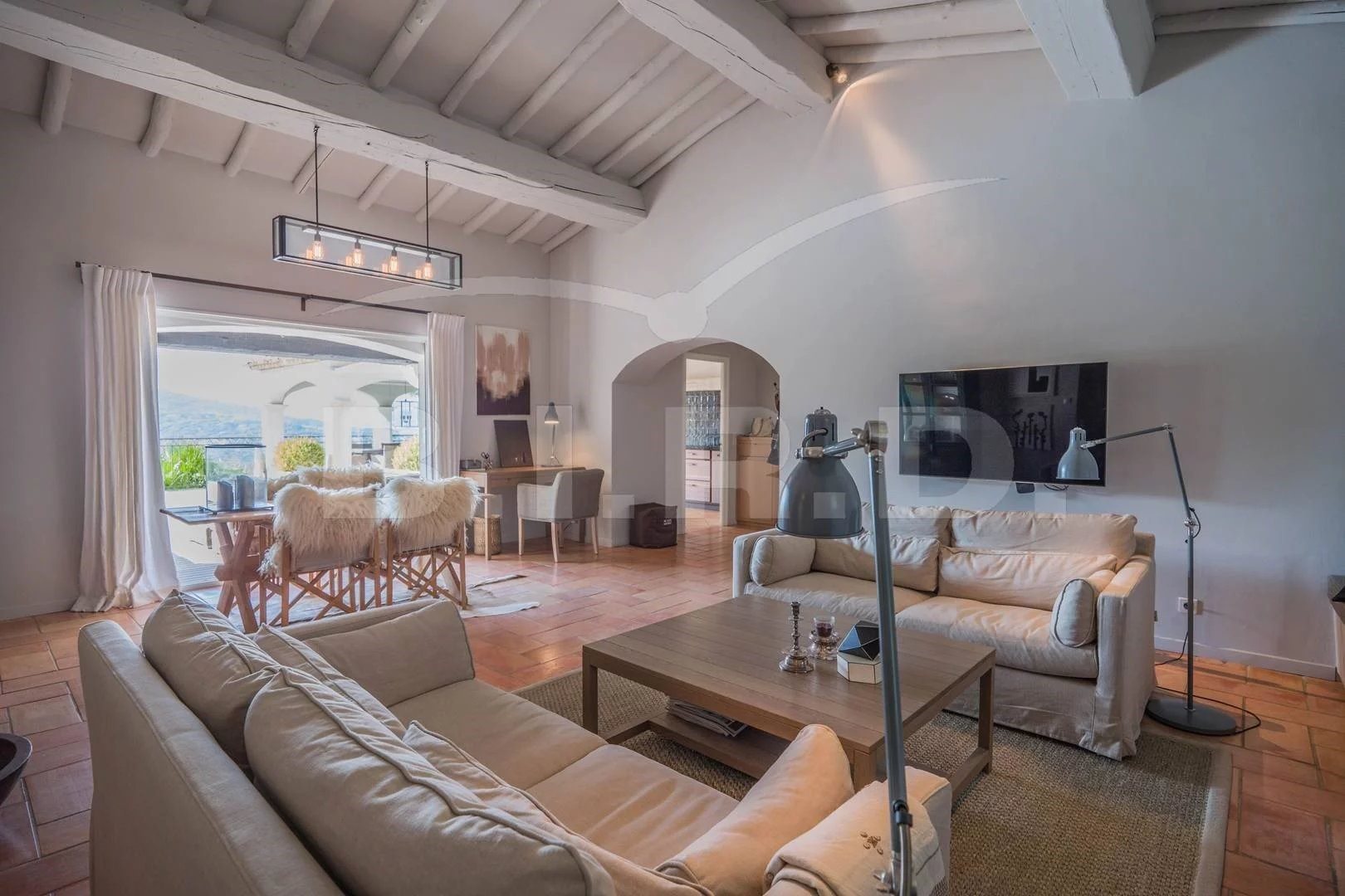 Maison à louer, 131m², Sainte-Maxime