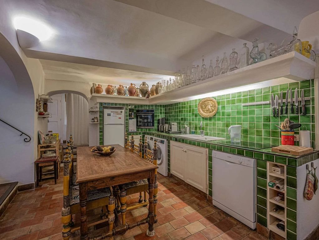 Maison à louer, 250m², Grimaud