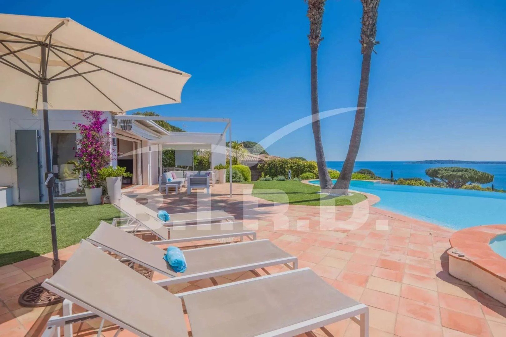 Maison à louer, 280m², Grimaud