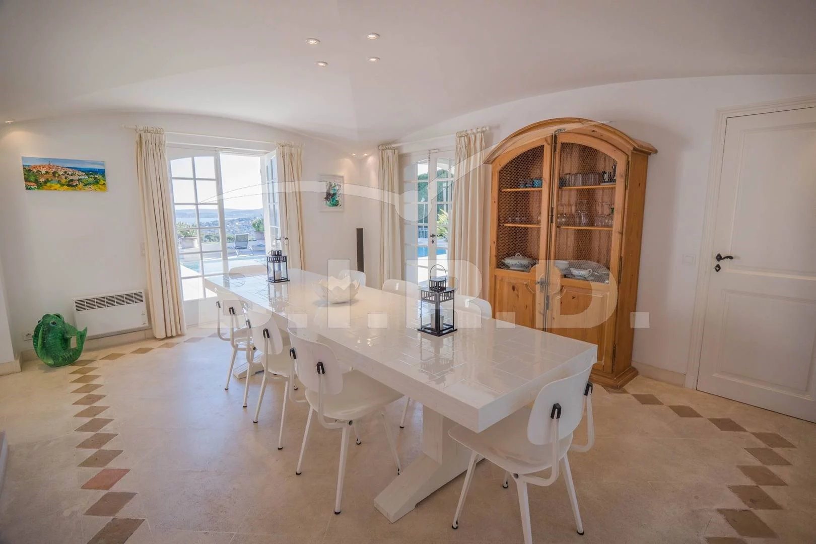 Maison à louer, 250m², Sainte-Maxime