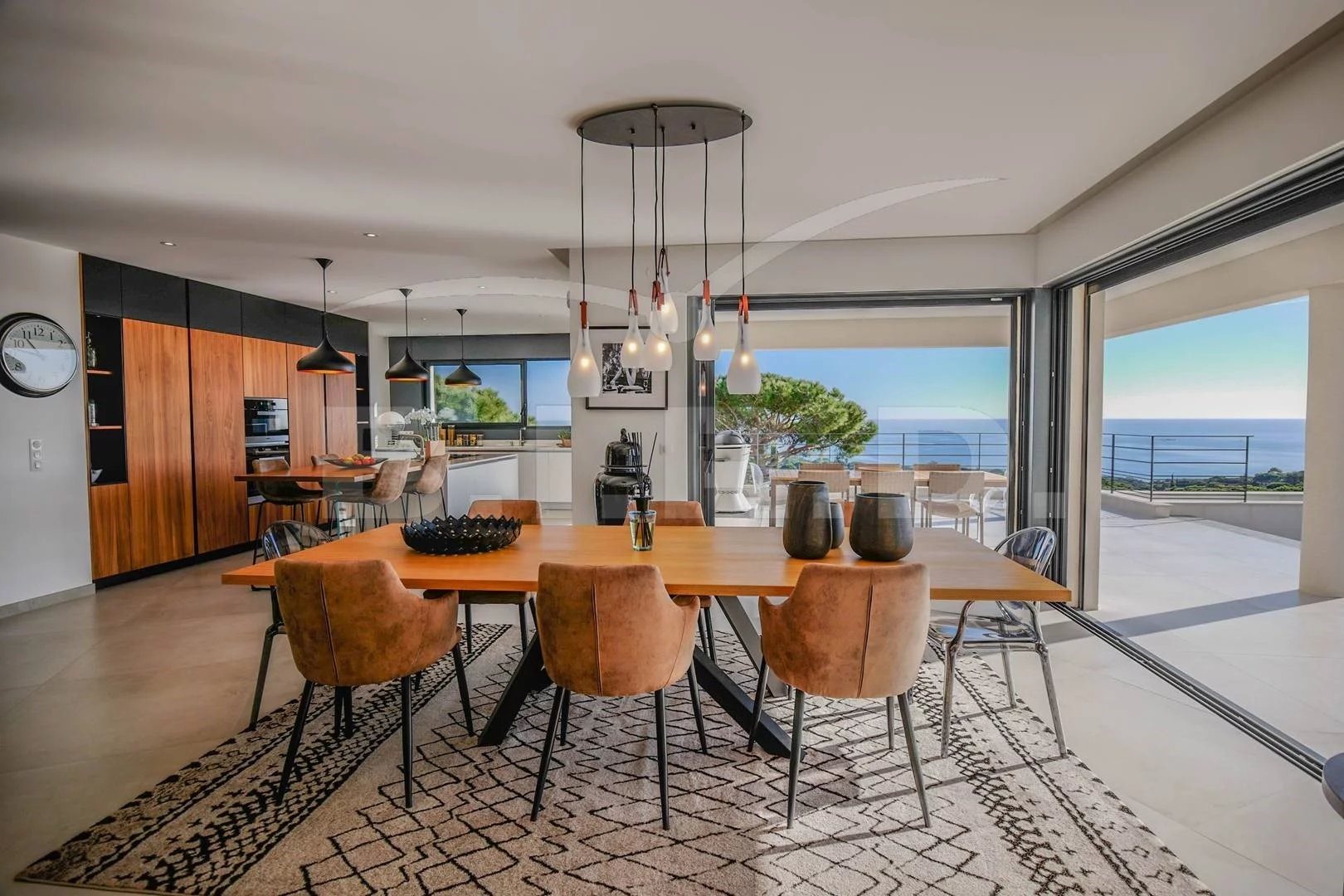 Maison à louer, 325m², Sainte-Maxime