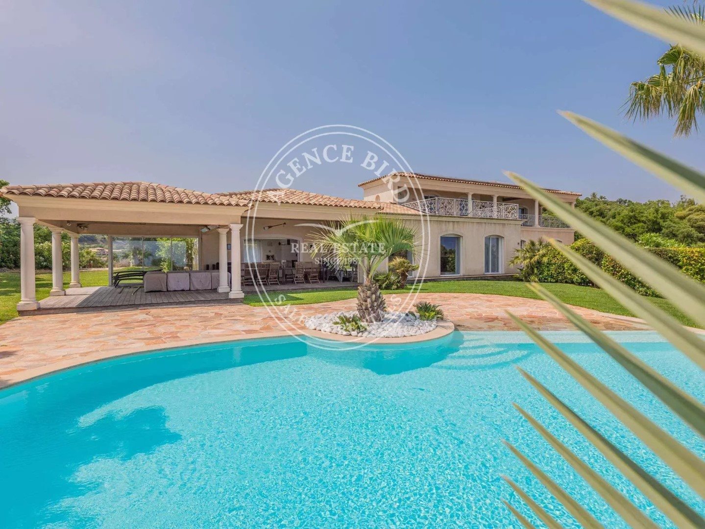 Maison à louer, 360m², Sainte-Maxime
