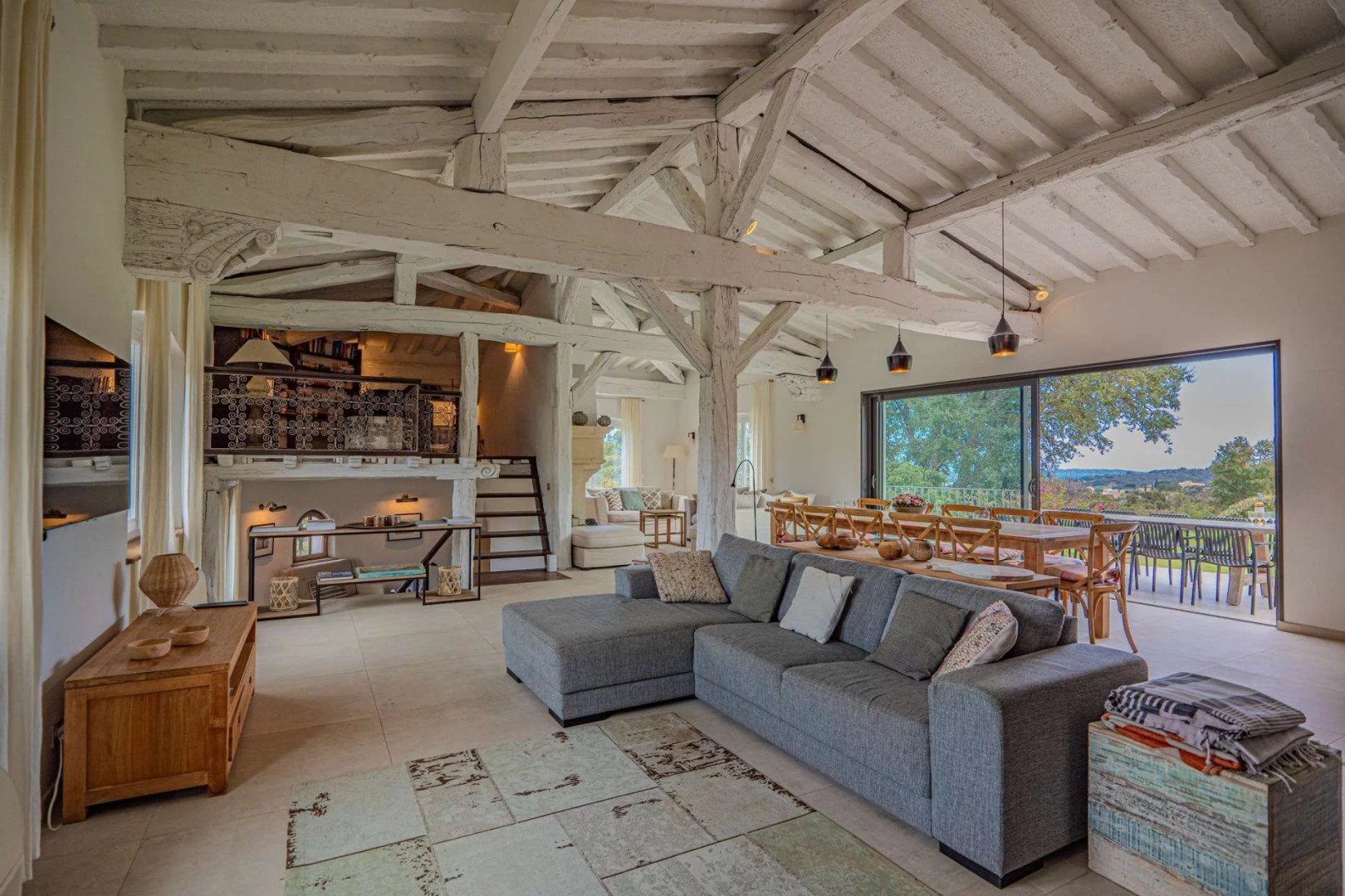 Maison à louer, 320m², Sainte-Maxime