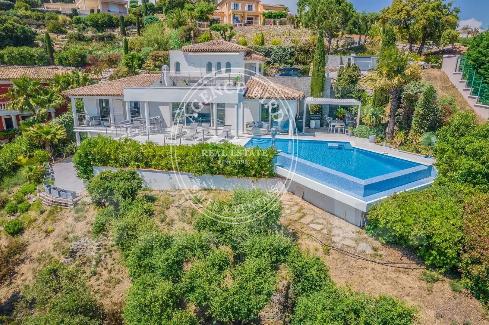 Maison à louer, 178m², Sainte-Maxime