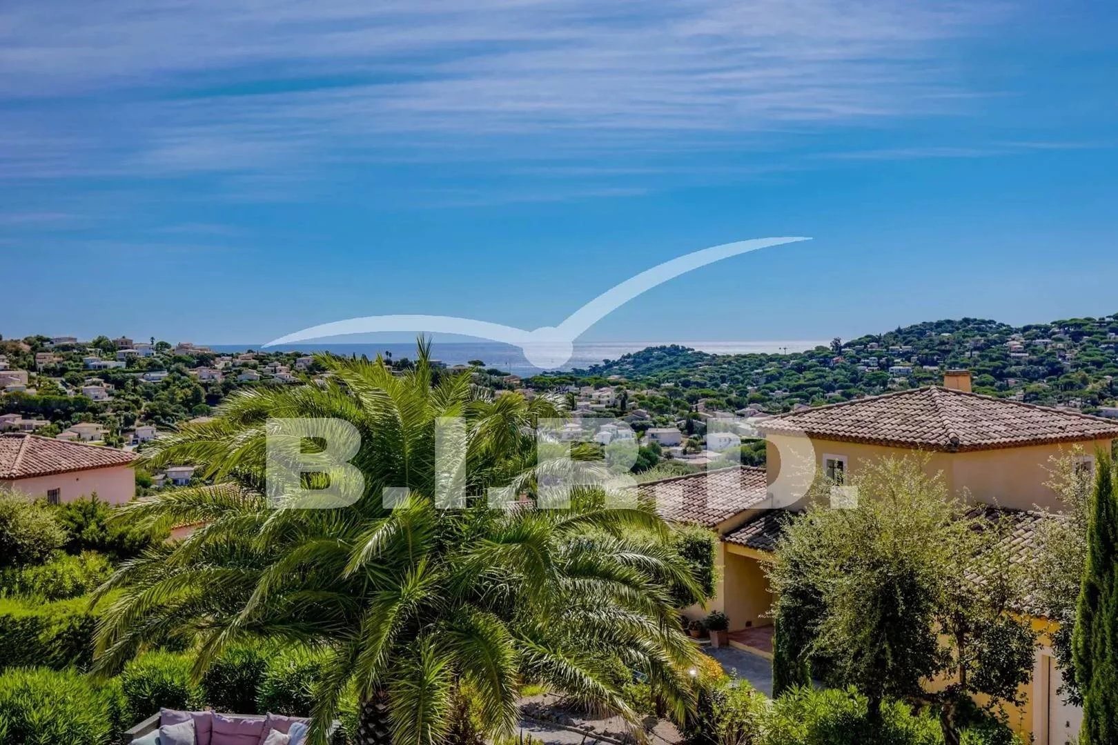 Maison à louer, 170m², Sainte-Maxime