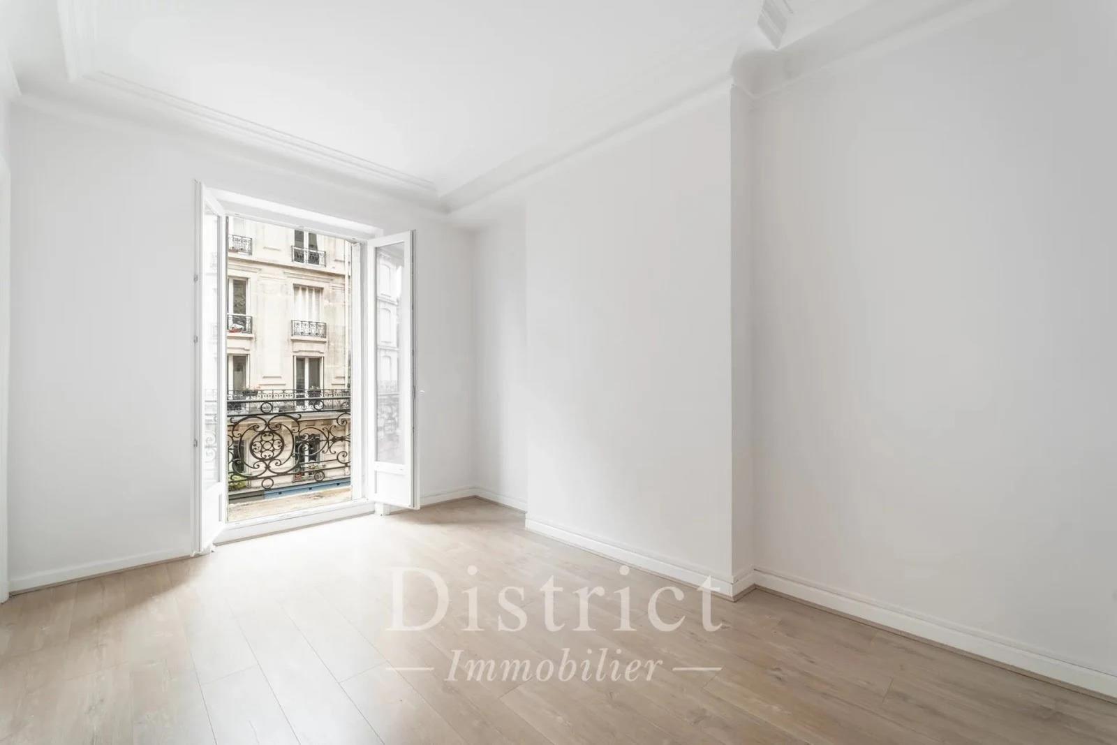 Appartement à louer, 81m², Paris 4ème
