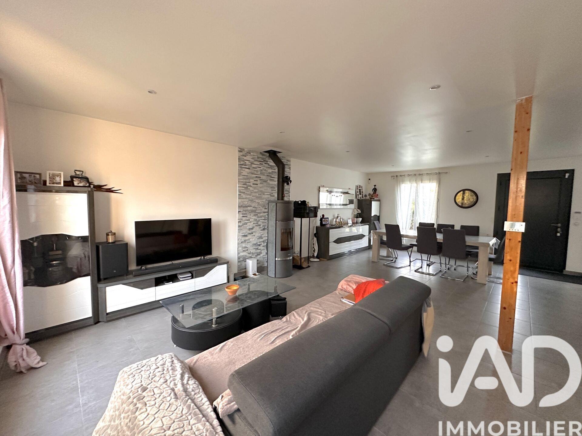 Maison à vendre, 103m², Cierrey