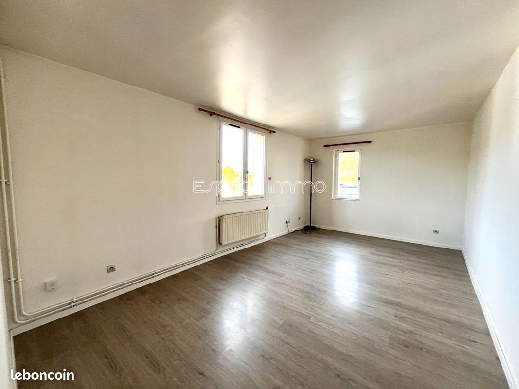 Appartement à louer, 50m², Montville
