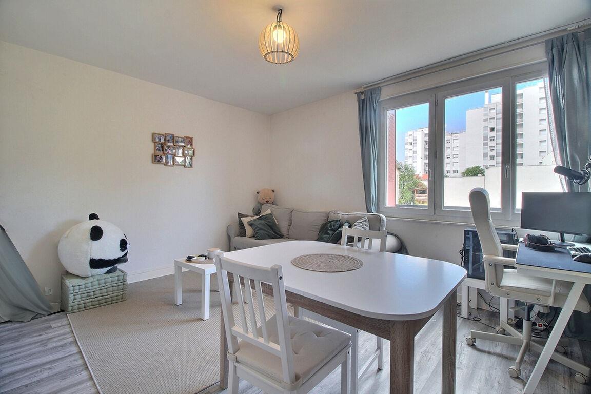 Appartement à vendre, 50m², Clermont-Ferrand