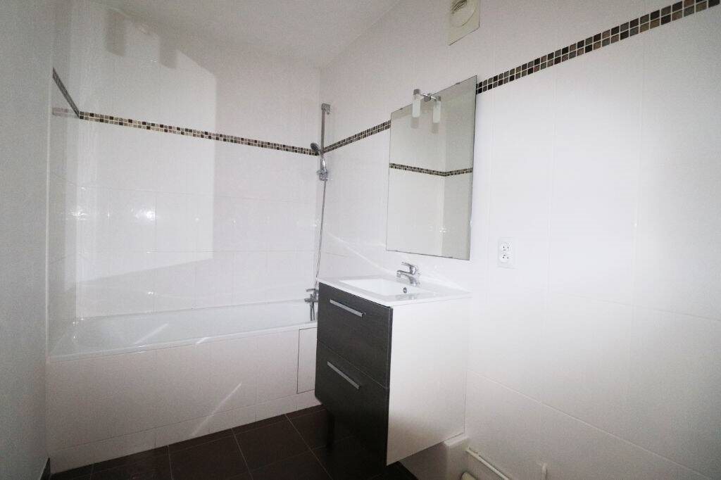 Appartement à louer, 65m², Bazoches-sur-Guyonne