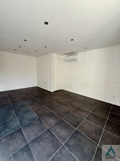 Appartement à louer, 82m², Auriol