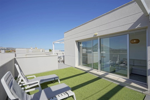 Duplex penthouse dichtbij het Arenal-strand te koop in Jávea