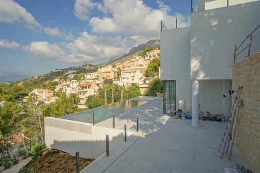Villa neuve clé en main avec vue panoramique sur la mer à vendre à Altea Hills