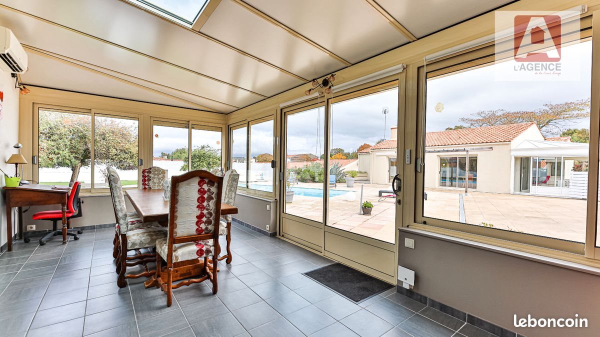 Maison à vendre, 281m², Saint-Révérend