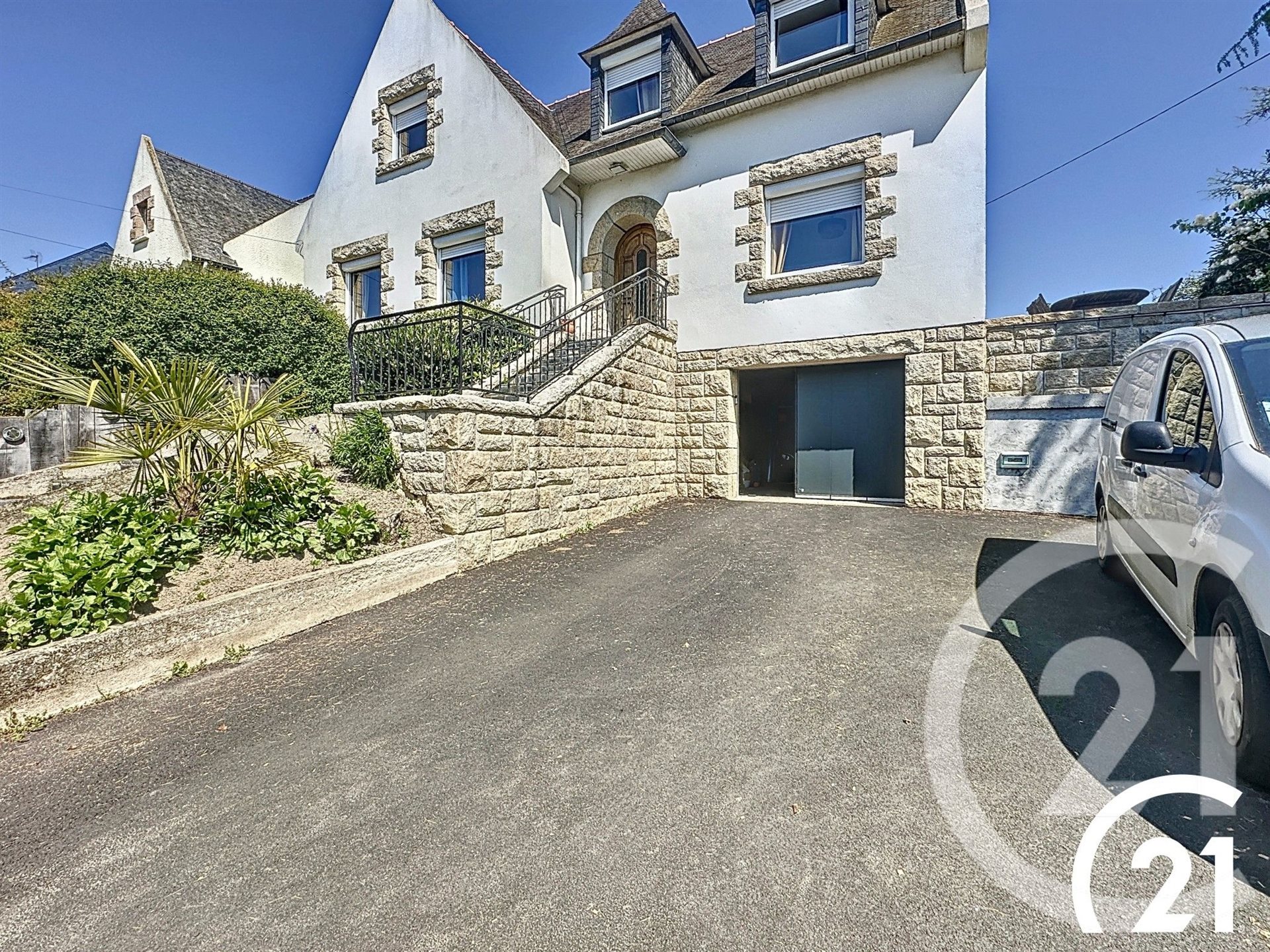 Maison à vendre, 137m², Ploumagoar