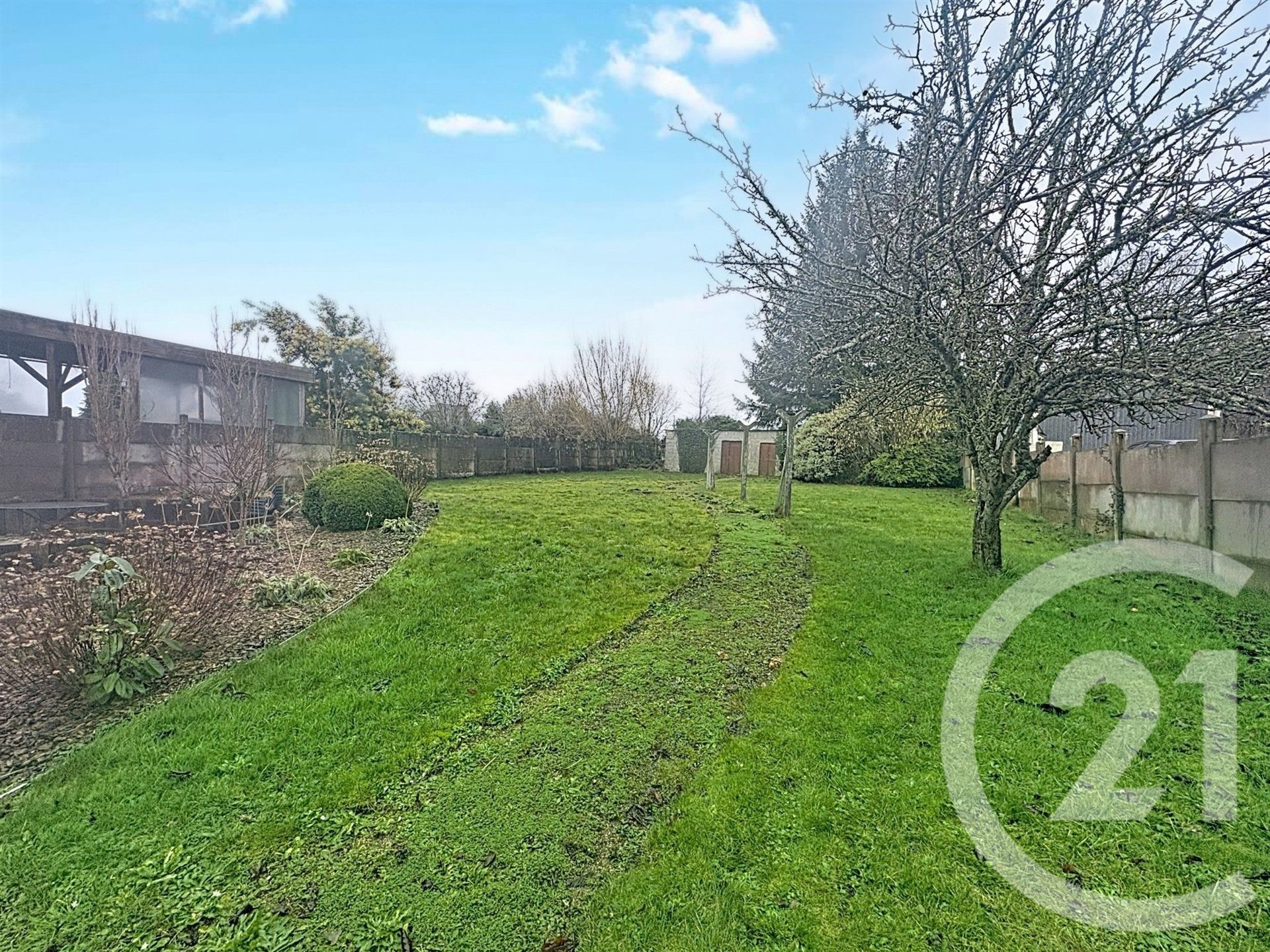 Maison à louer, 76m², Pabu