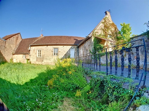 Haus auf Garage erhöht