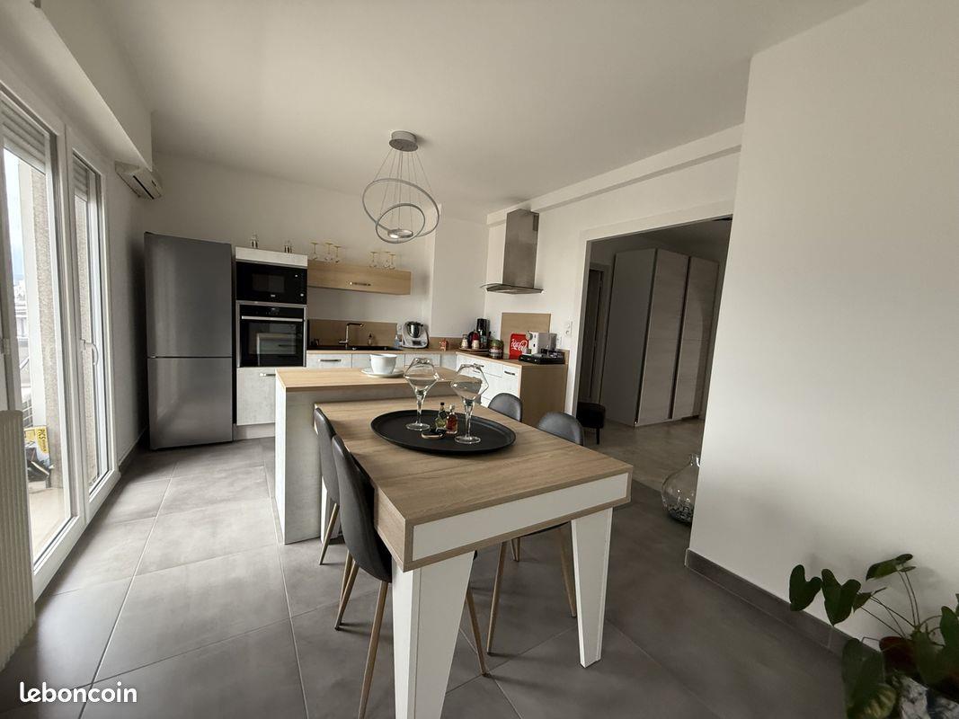 Appartement à vendre, 101m², Grenoble