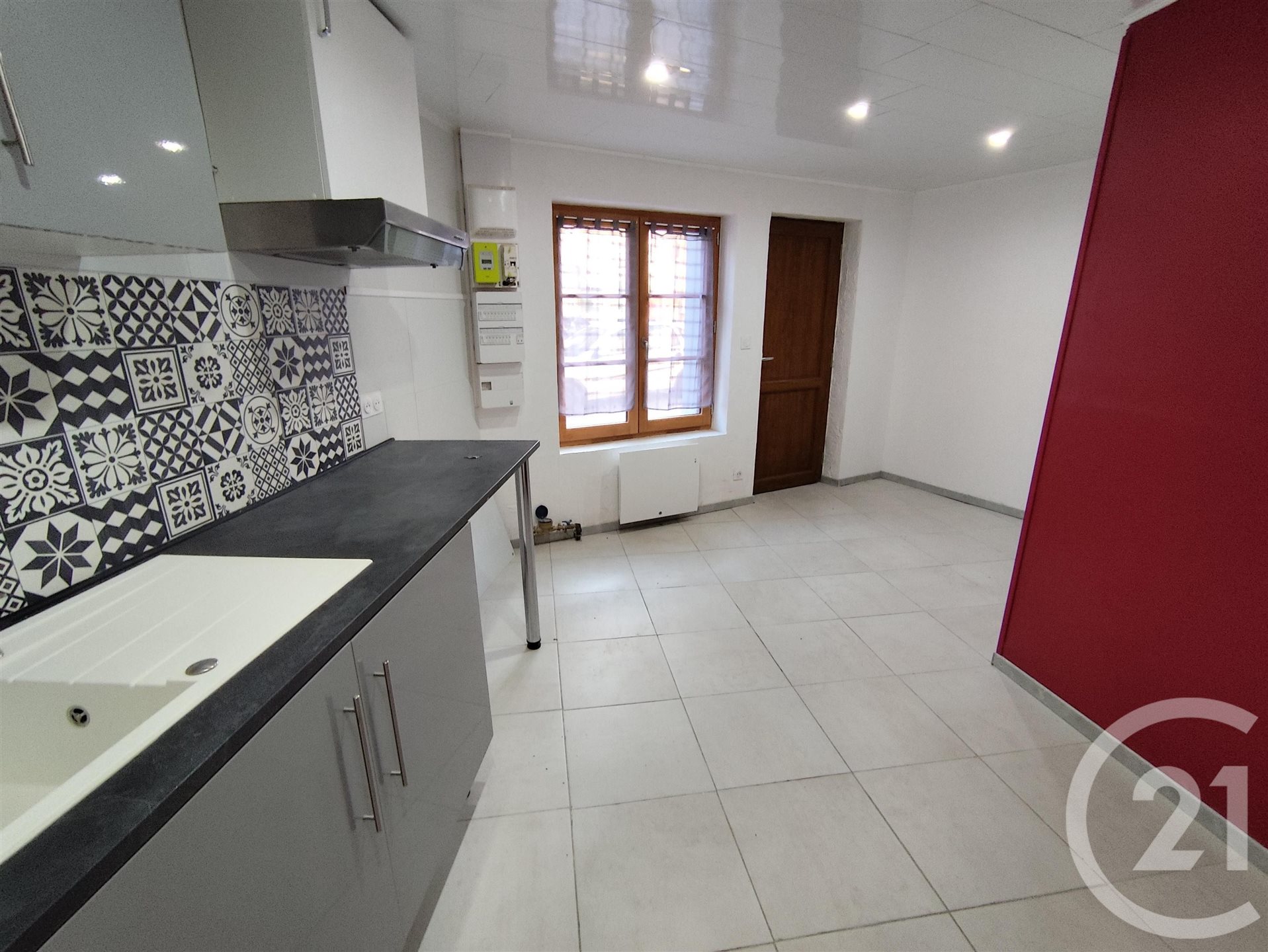 Maison à vendre, 55m², Sainte-Sévère-sur-Indre