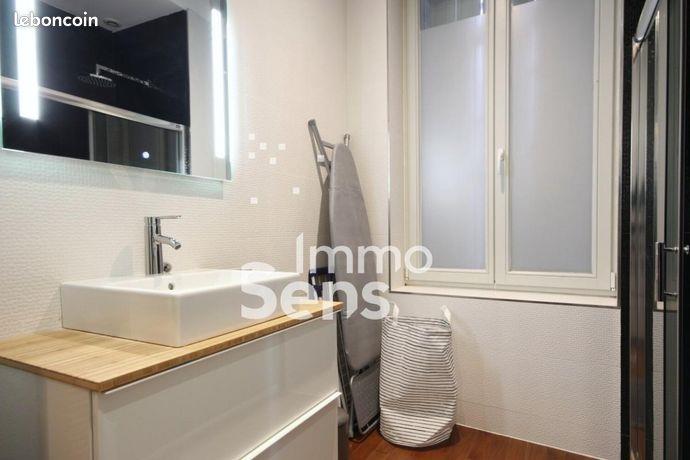 Maison à louer, 45m², Lille