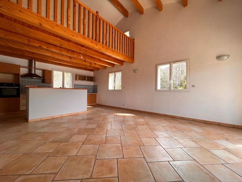 Maison à louer, 125m², Prades
