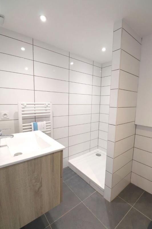 Appartement à louer, 31m², Pont-de-Chéruy