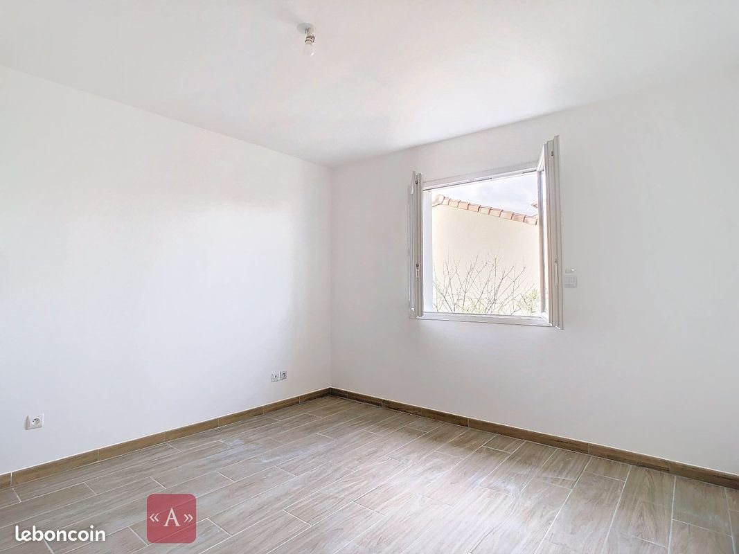 Maison à louer, 98m², Coufouleux