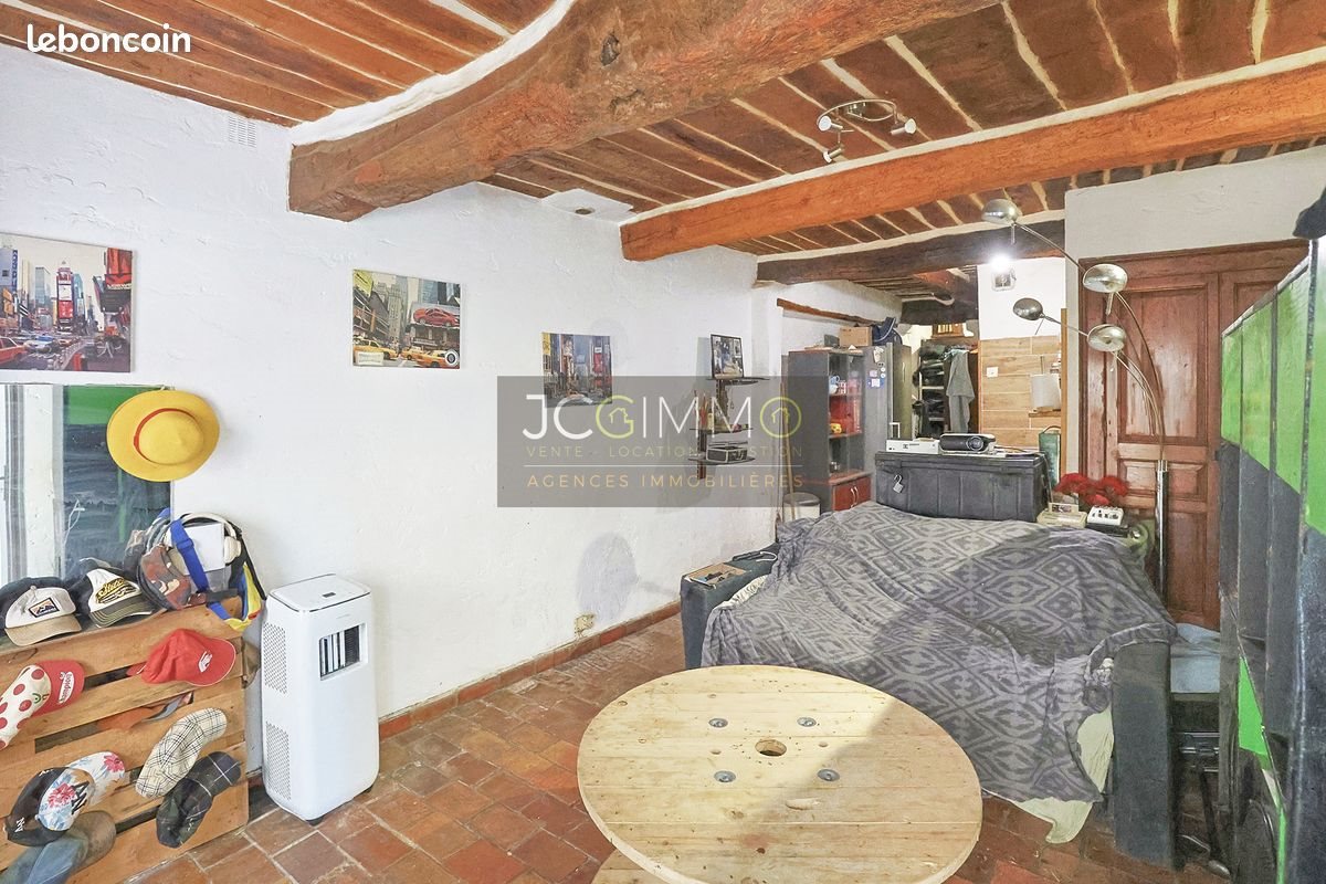 Appartement à vendre, 29m², Solliès-Pont