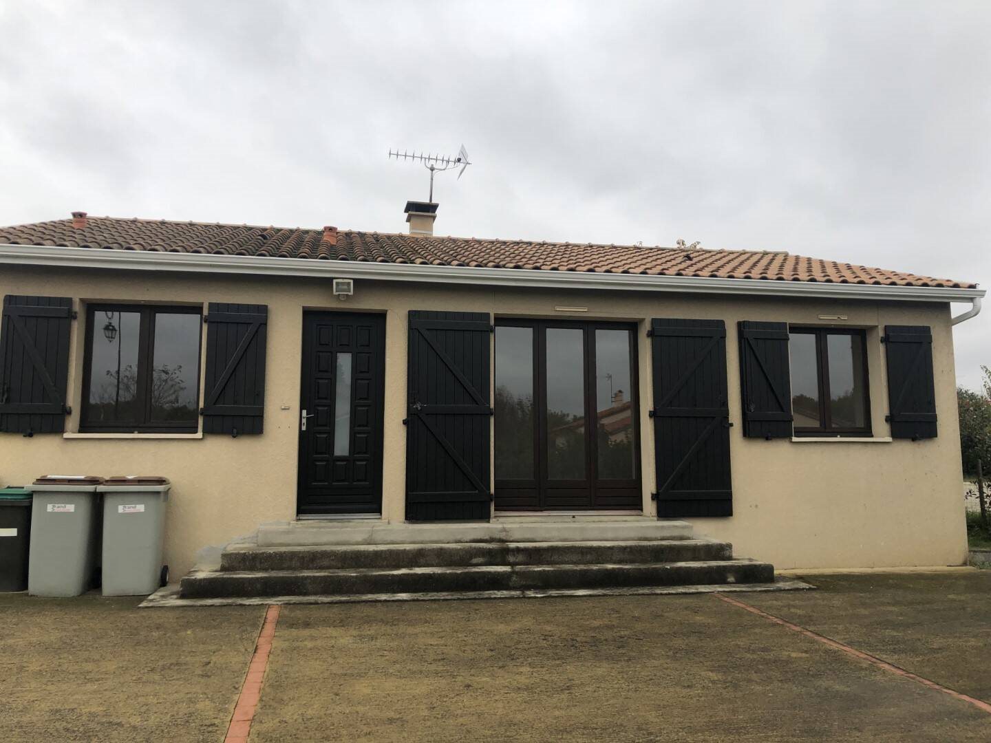 Maison à louer, 75m², Seilh