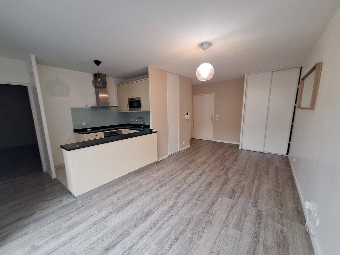 Appartement à louer, 44m², Saint-Pierre-du-Perray