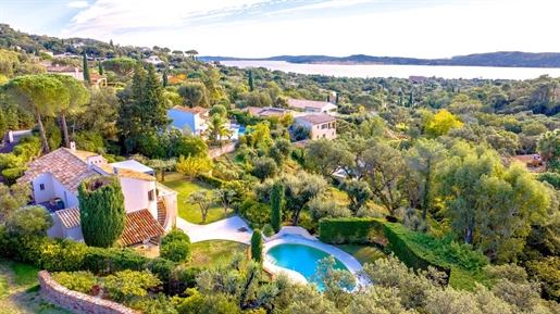 Vente villa Grimaud vue mer