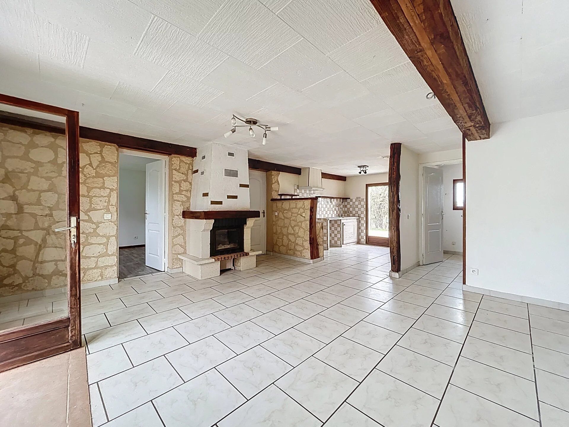 Maison à louer, 71m², Le Bugue