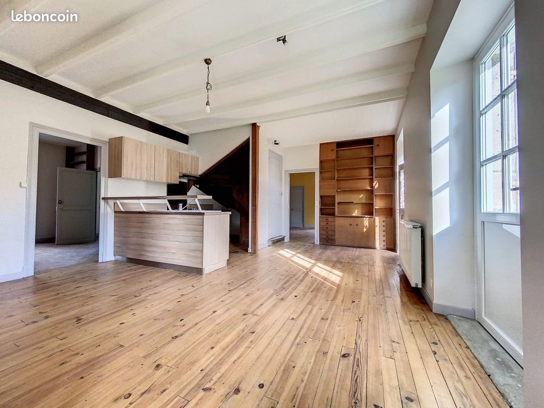 Maison à louer, 93m², Le Buisson-de-Cadouin