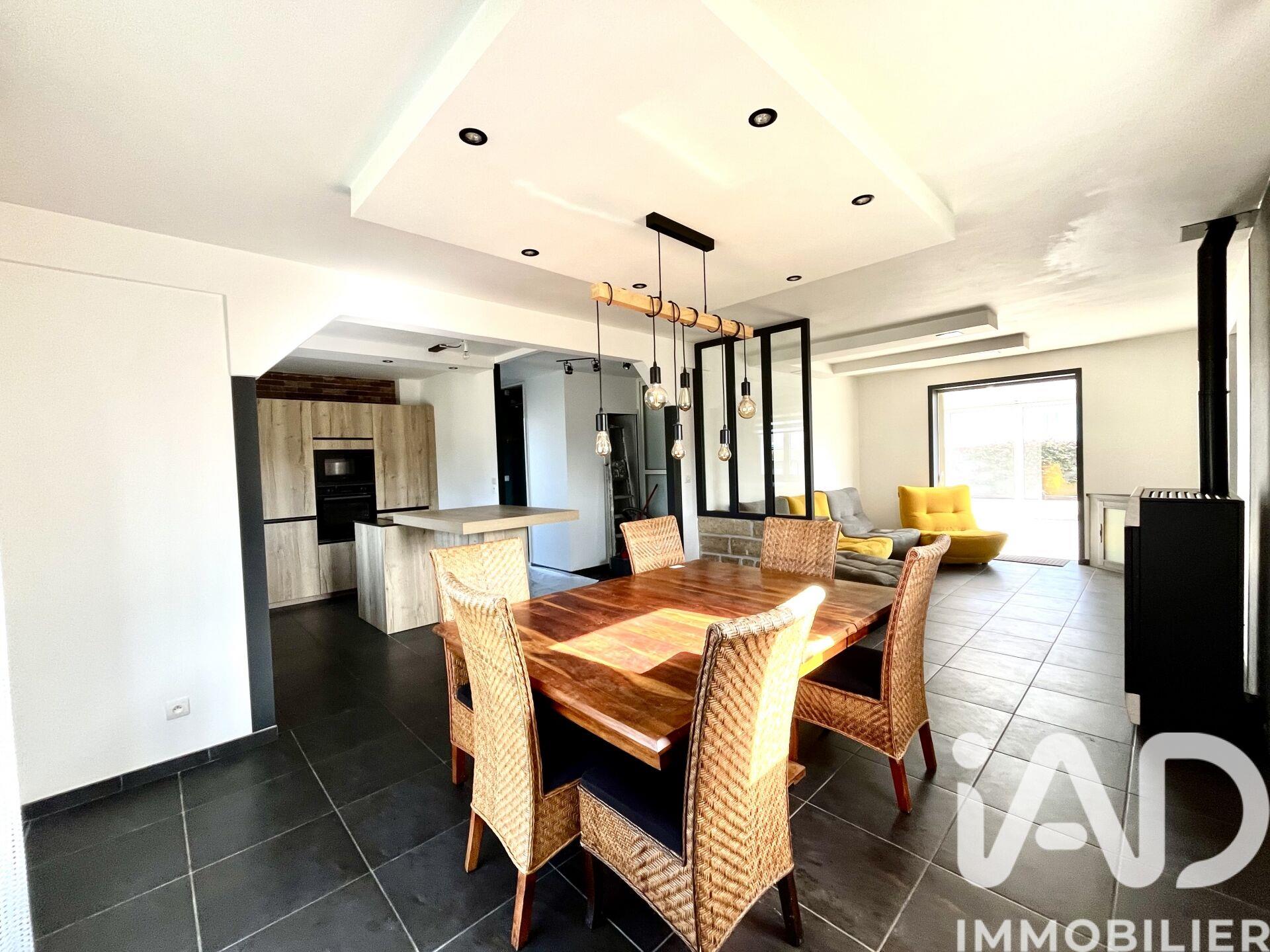 Maison à vendre, 130m², Ploumagoar