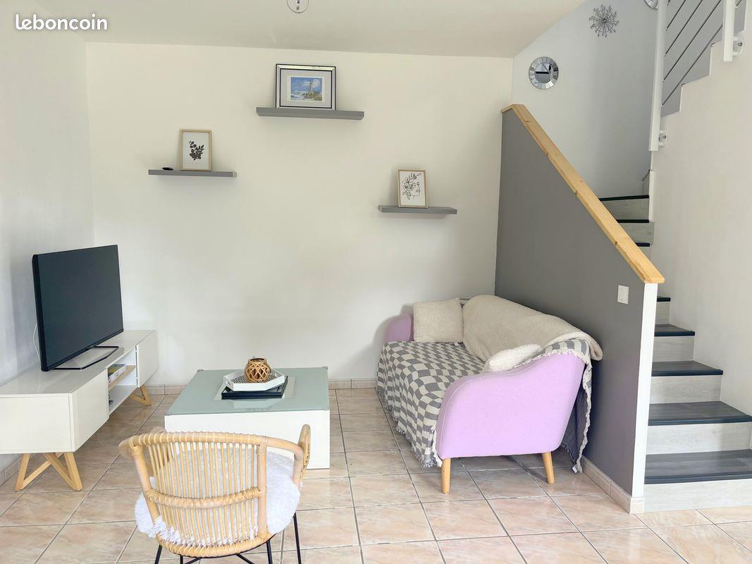 Maison à louer, 61m², Ploumagoar