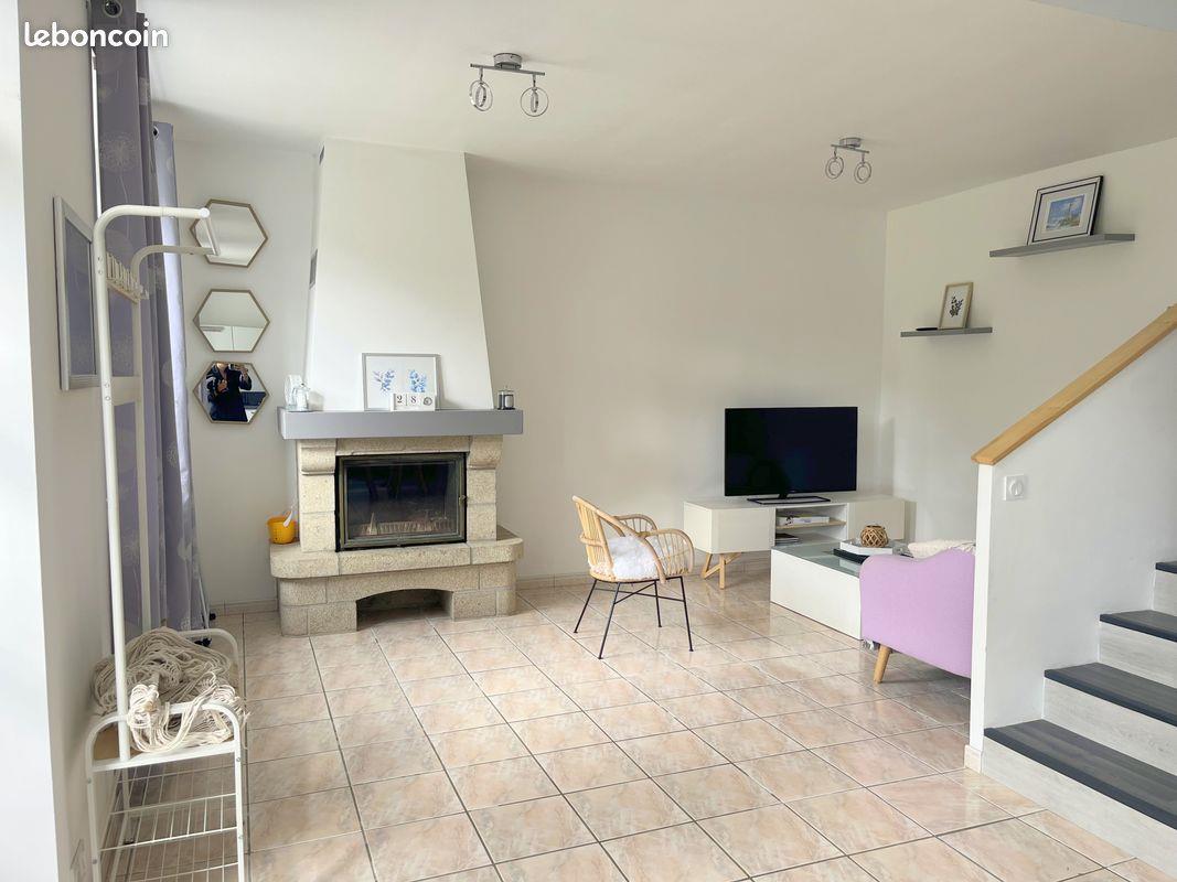 Maison à louer, 61m², Ploumagoar