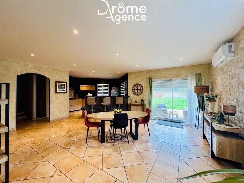 Maison à vendre, 160m², Saint-Marcel-lès-Valence