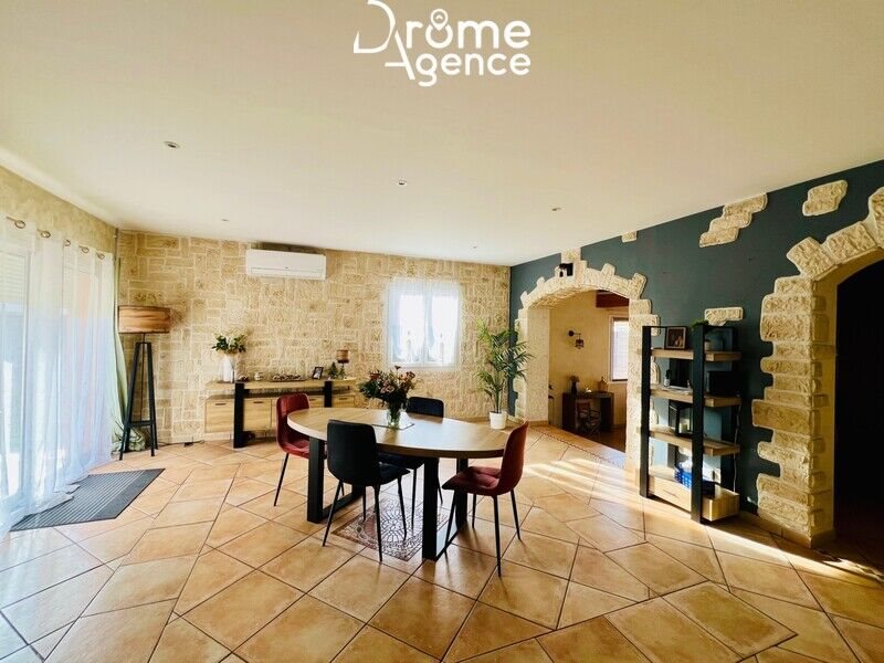 Maison à vendre, 160m², Saint-Marcel-lès-Valence