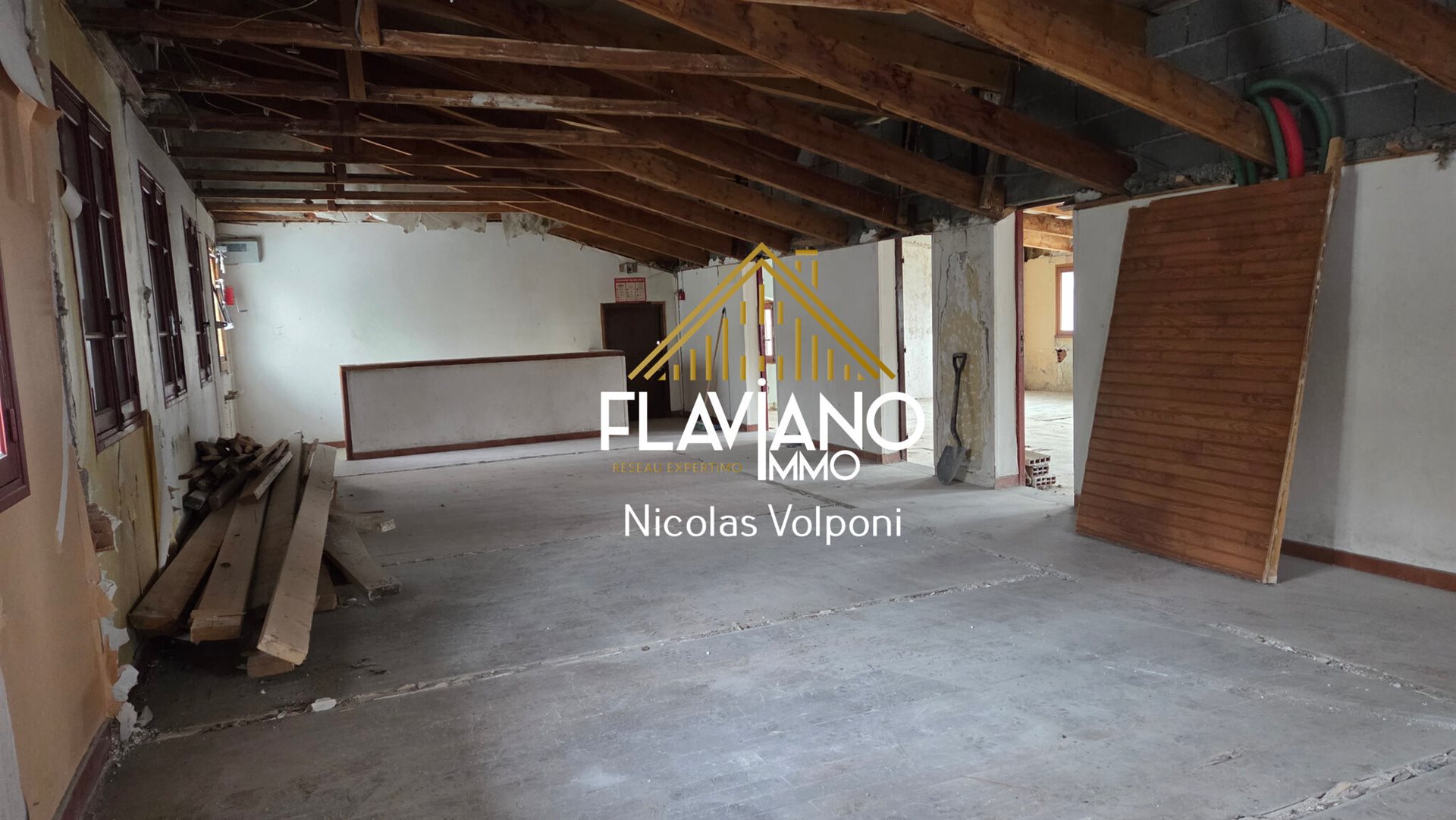 Appartement à vendre, 135m², Enchastrayes