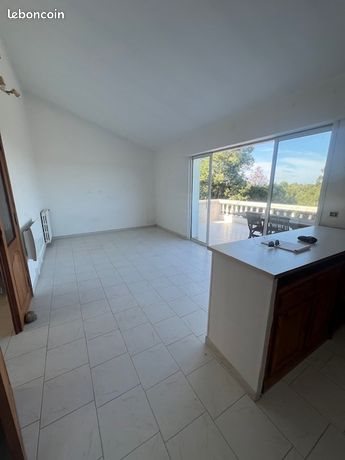 Maison à louer, 106m², Talasani