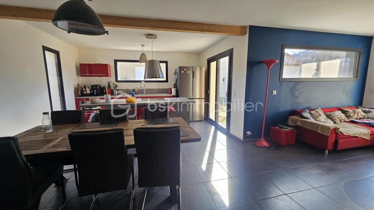 Maison à vendre, 113m², La Roche-des-Arnauds