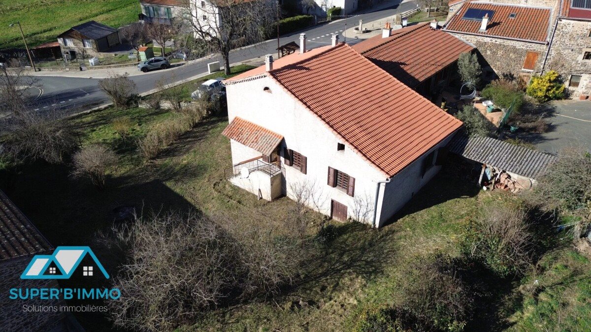Maison à vendre, 85m², Mazeyrat-d'Allier