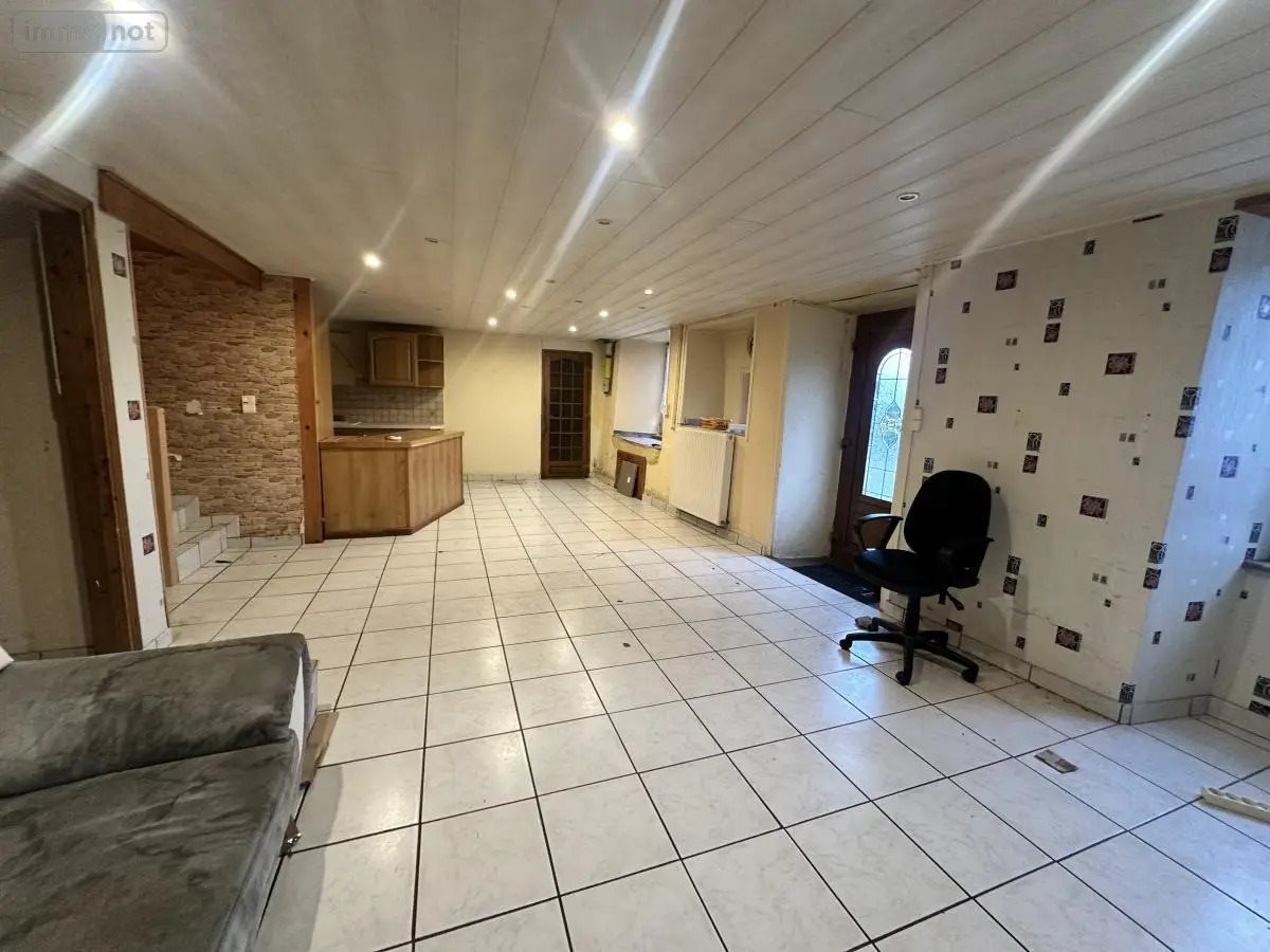 Maison à vendre, 95m², Neuvéglise-sur-Truyère