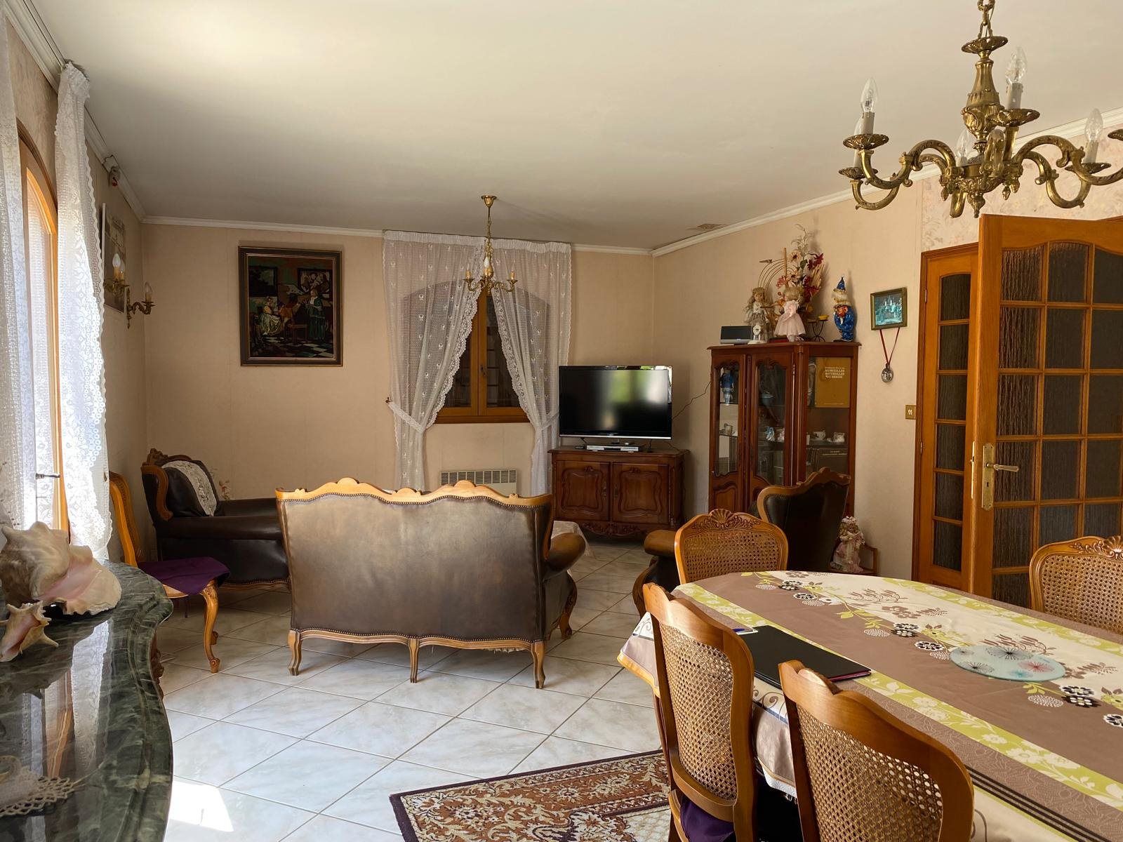 Maison à louer, 135m², Villeneuve-sur-Yonne