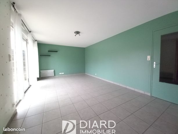 Maison à louer, 96m², Argentré-du-Plessis