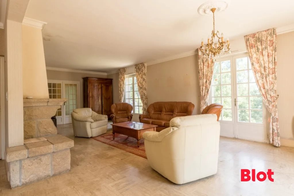 Maison à vendre, 255m², Val-Couesnon